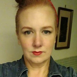 Meet your Posher, Stacy